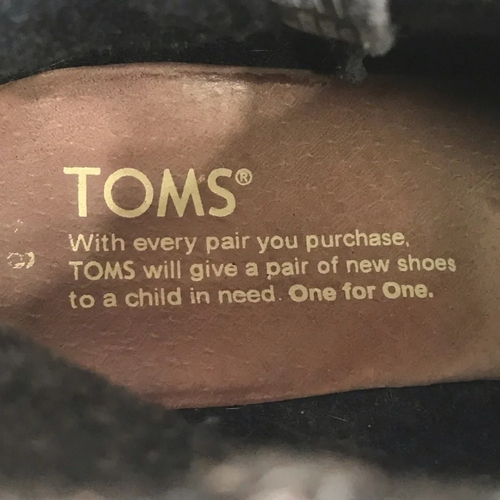 TOMS Desert Wedge Booties Gray - Picture 9 of 9